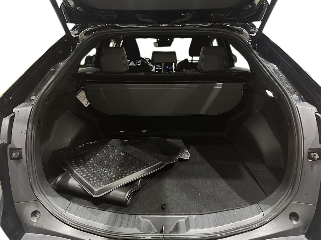 2023 Toyota bZ4X XLE AWD in Brantford, Ontario - 6 - w1024h768px