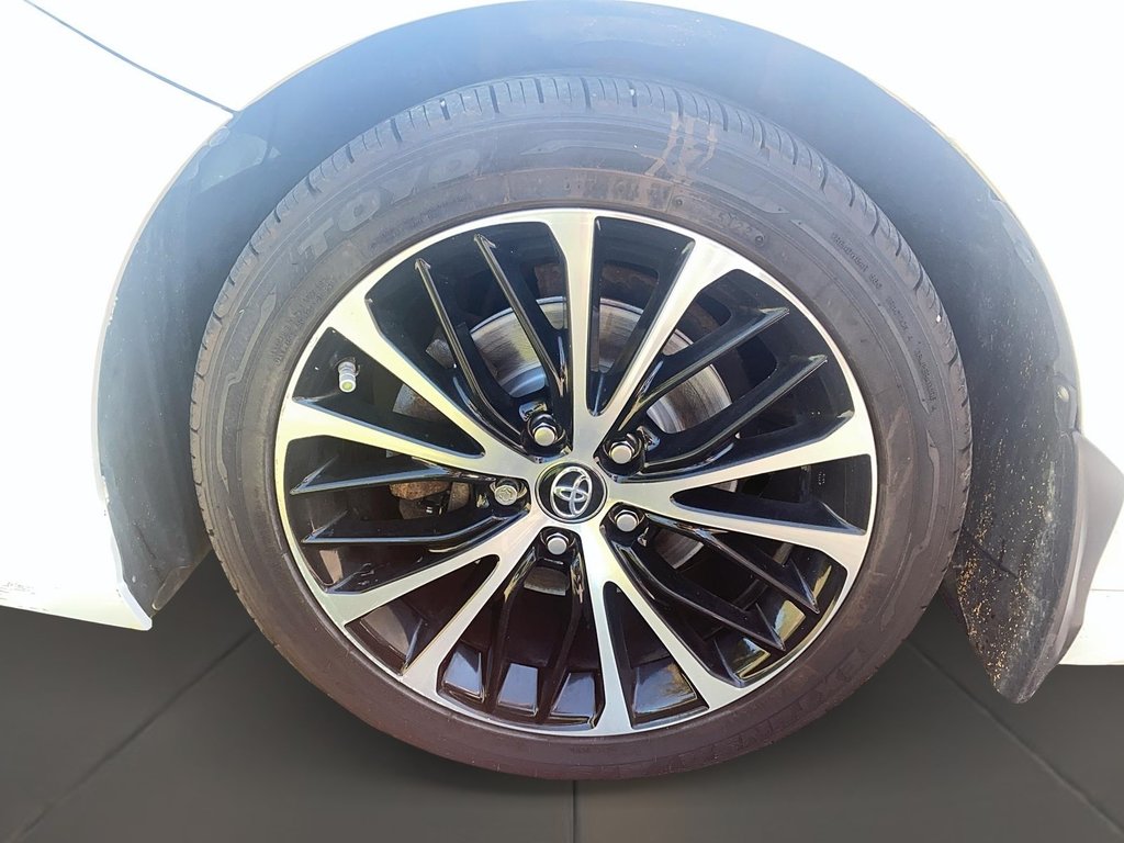 2018 Toyota Camry Hybrid SE CVT in Brantford, Ontario - 7 - w1024h768px