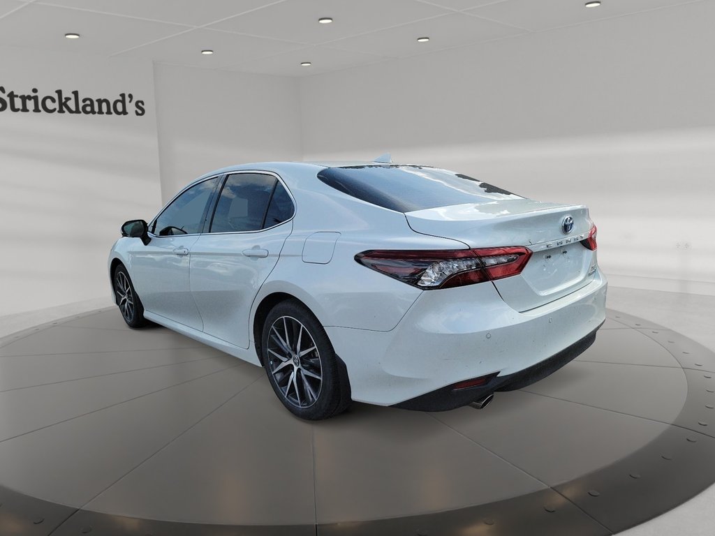2022 Toyota Camry Hybrid XSE in Brantford, Ontario - 4 - w1024h768px