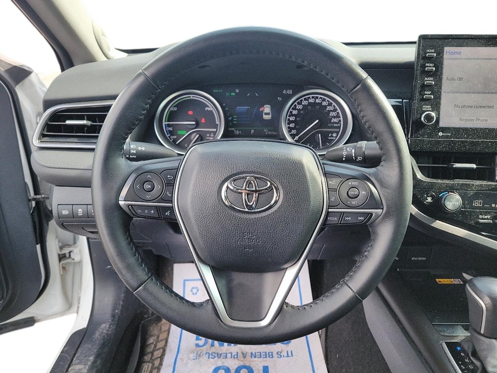 2022 Toyota Camry Hybrid XSE in Brantford, Ontario - 11 - w1024h768px
