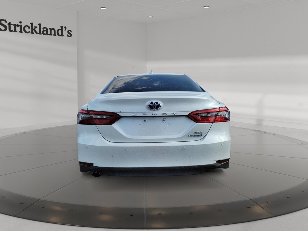 2022 Toyota Camry Hybrid XSE in Brantford, Ontario - 3 - w1024h768px