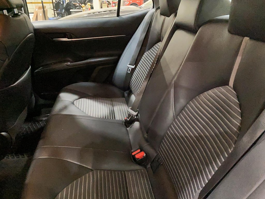 2023 Toyota Camry SE in Stratford, Ontario - 16 - w1024h768px
