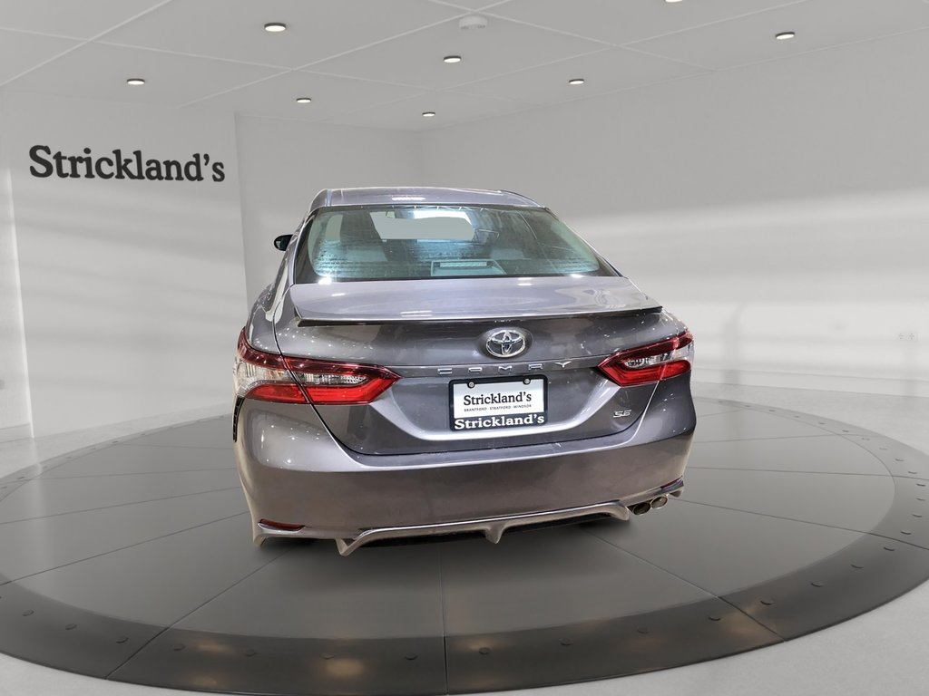 2023 Toyota Camry SE in Stratford, Ontario - 3 - w1024h768px