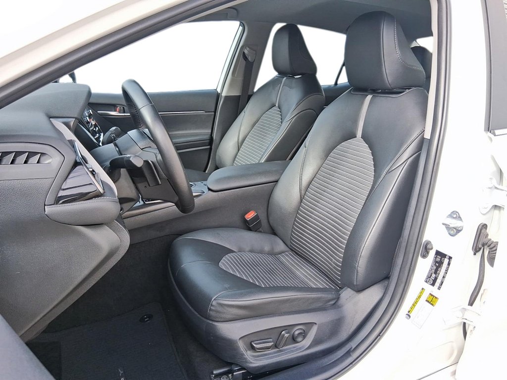 2024 Toyota Camry SE in Brantford, Ontario - 8 - w1024h768px