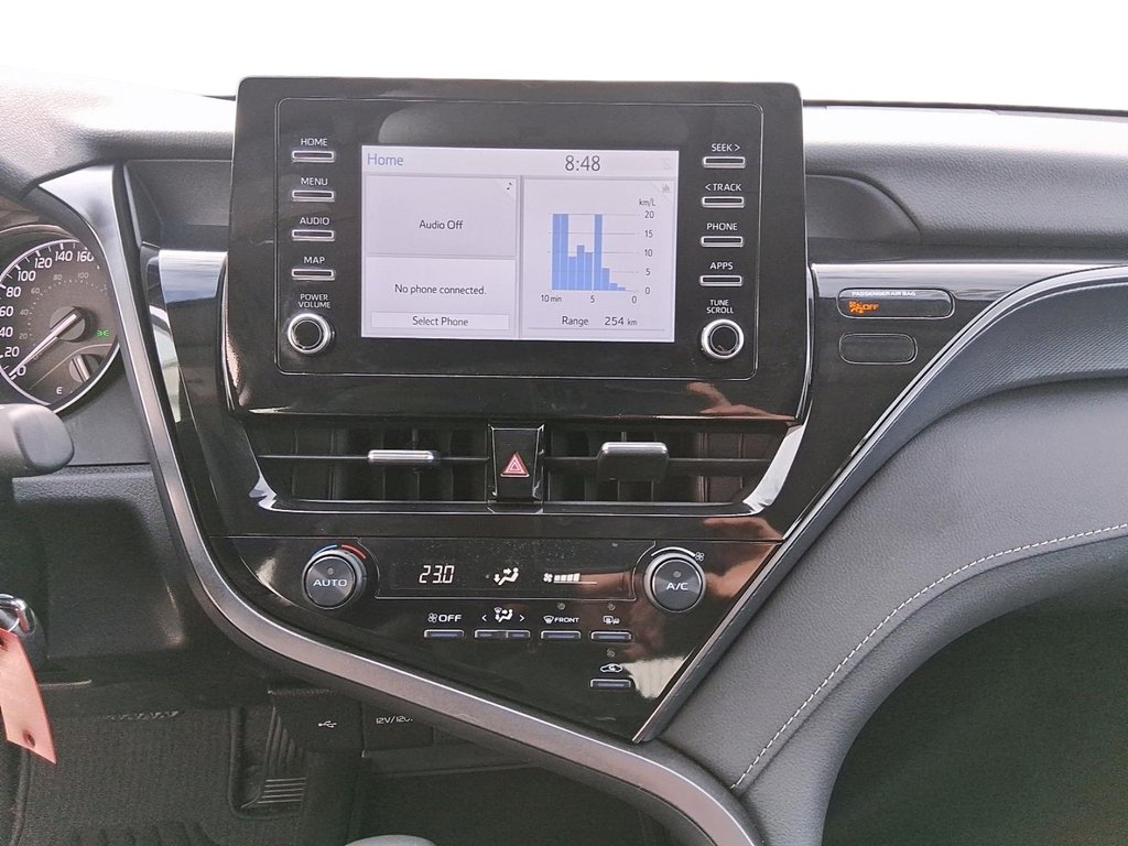 2024 Toyota Camry SE in Brantford, Ontario - 15 - w1024h768px