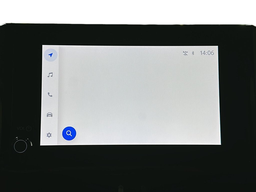 2023 Toyota Corolla Cross LE AWD in Stratford, Ontario - 17 - w1024h768px