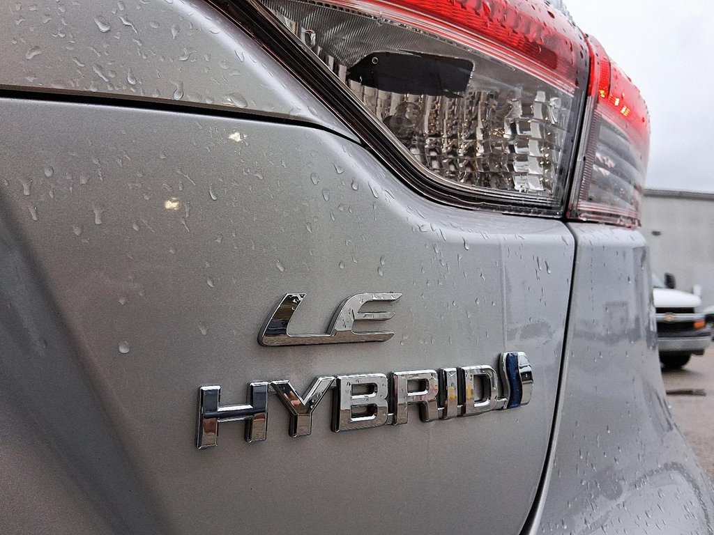 2024 Toyota Corolla Hybrid LE in Brantford, Ontario - 8 - w1024h768px