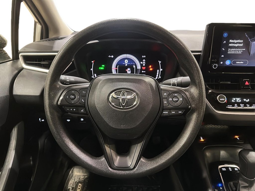 2024 Toyota Corolla Hybrid LE AWD in Brantford, Ontario - 11 - w1024h768px