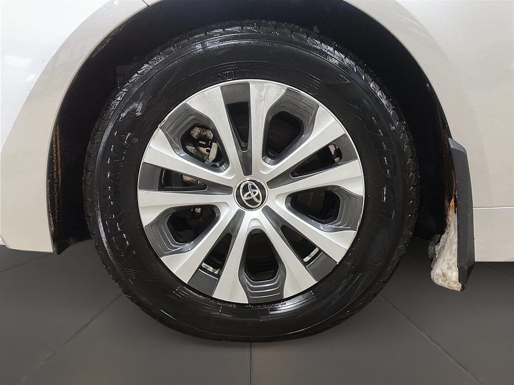 2024 Toyota Corolla Hybrid LE AWD in Brantford, Ontario - 7 - w1024h768px