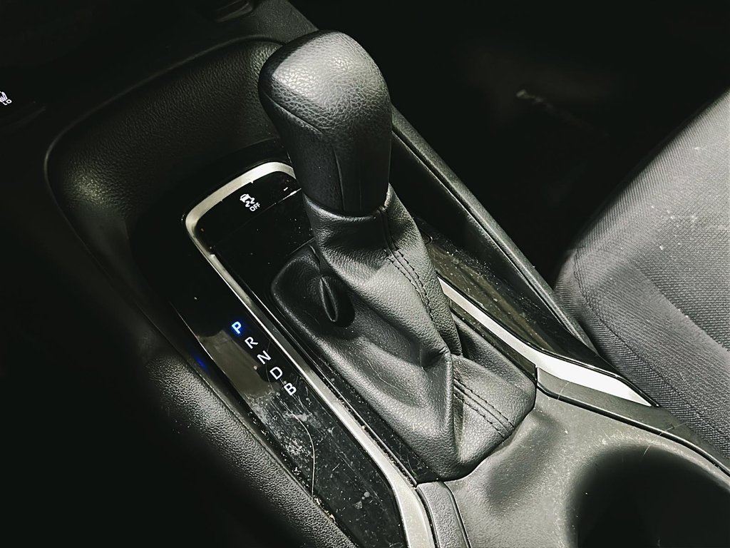 2024 Toyota Corolla LE CVT in Stratford, Ontario - 14 - w1024h768px
