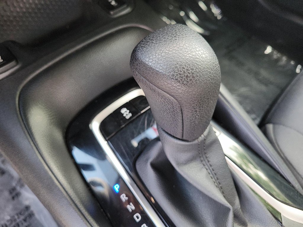 2024 Toyota Corolla LE CVT in Brantford, Ontario - 14 - w1024h768px