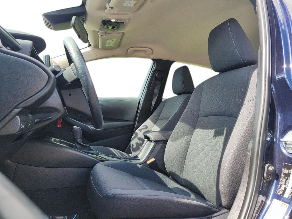 2024 Toyota Corolla LE CVT in Brantford, Ontario - 8 - w1024h768px