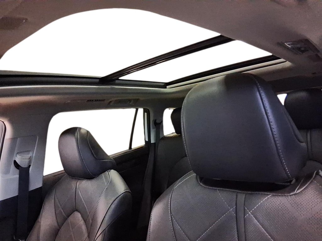 2025 Toyota Highlander Hybrid Limited AWD in Brantford, Ontario - 13 - w1024h768px