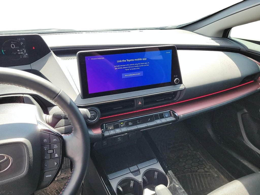 2024 Toyota Prius Plug-in Hybrid XSE in Brantford, Ontario - 13 - w1024h768px