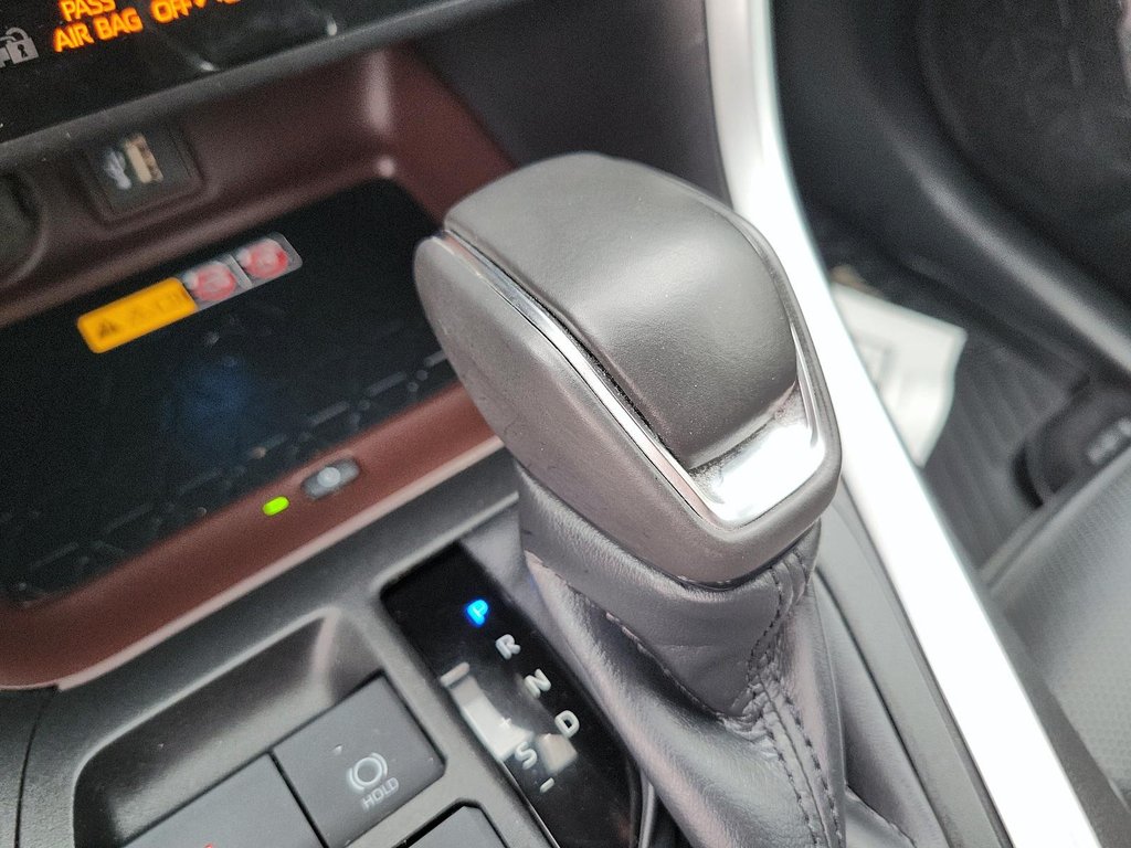 2023 Toyota RAV4 Hybrid Limited AWD in Brantford, Ontario - 14 - w1024h768px