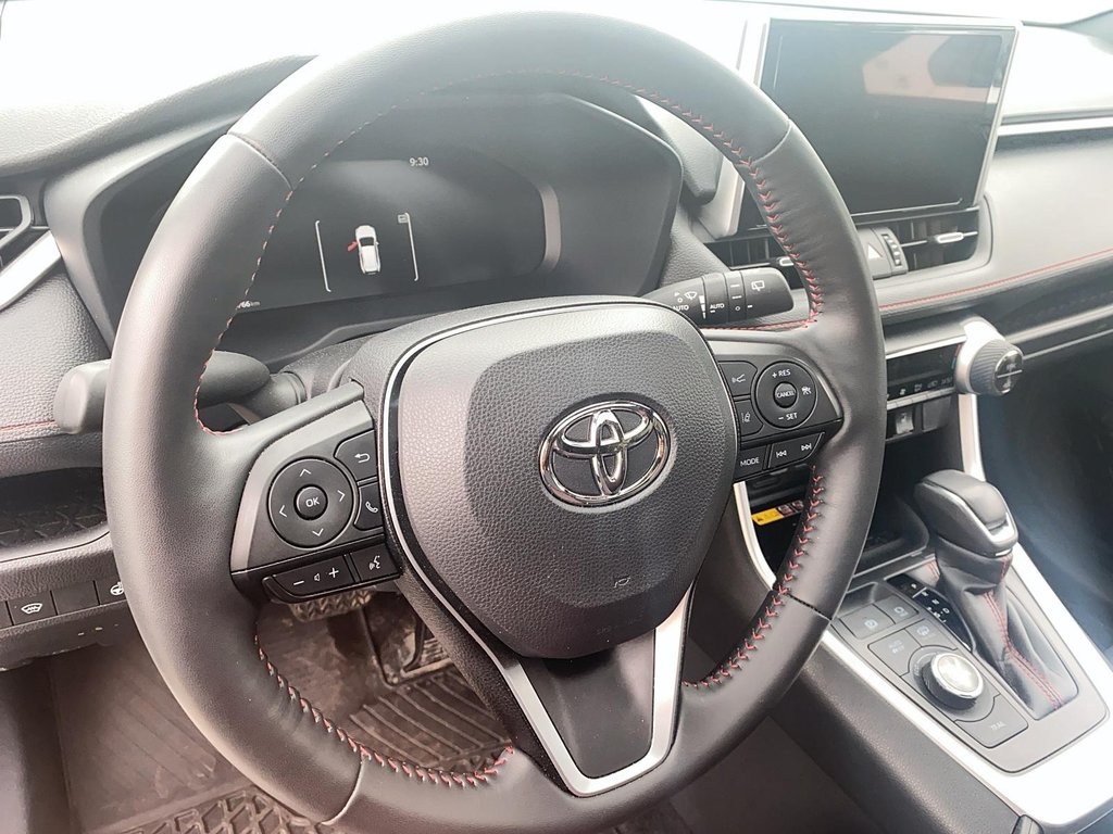 2024 Toyota RAV4 Hybrid XSE AWD in Stratford, Ontario - 11 - w1024h768px