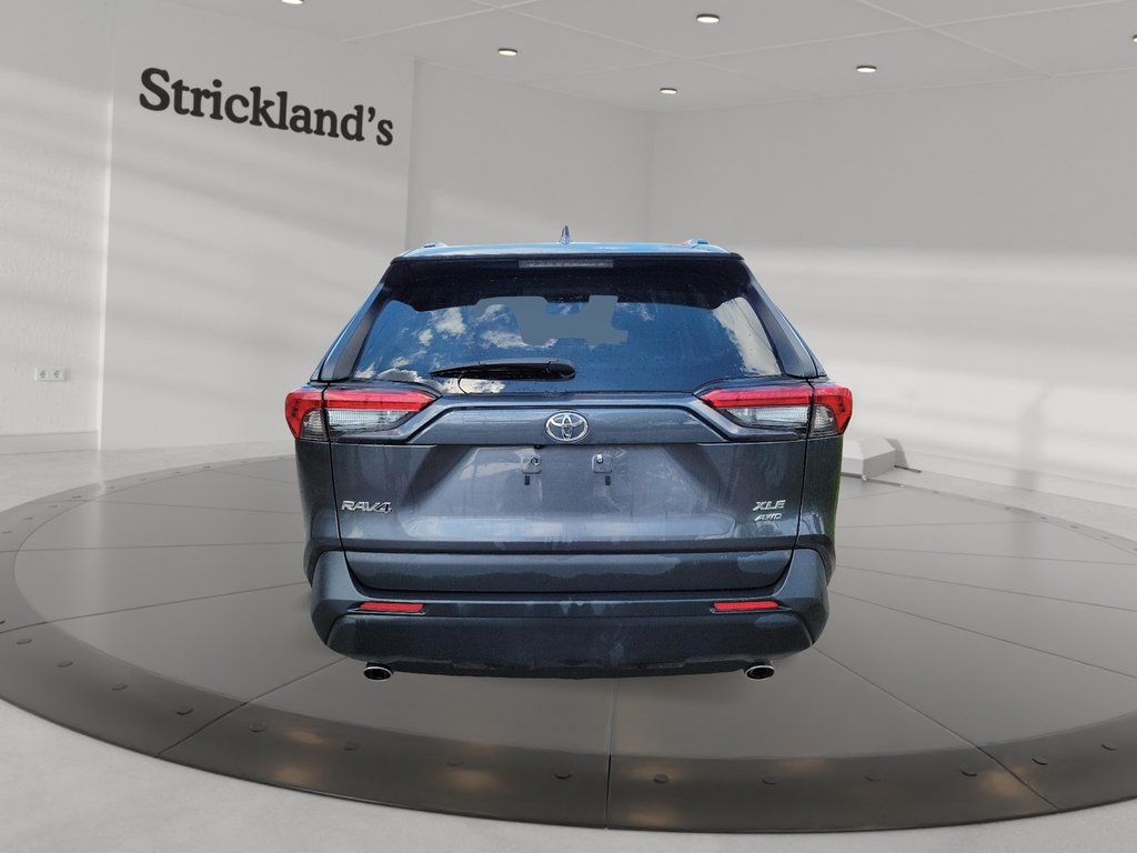 2024 Toyota RAV4 Hybrid XLE AWD in Brantford, Ontario - 3 - w1024h768px