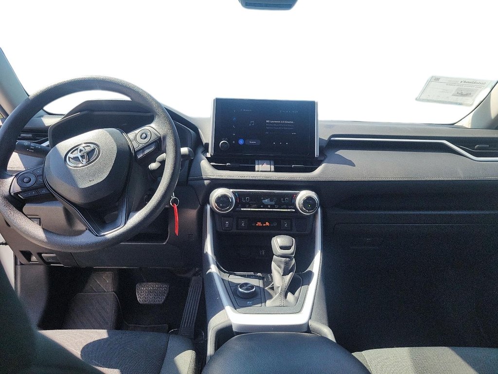 2025 Toyota RAV4 Hybrid LE AWD in Brantford, Ontario - 9 - w1024h768px