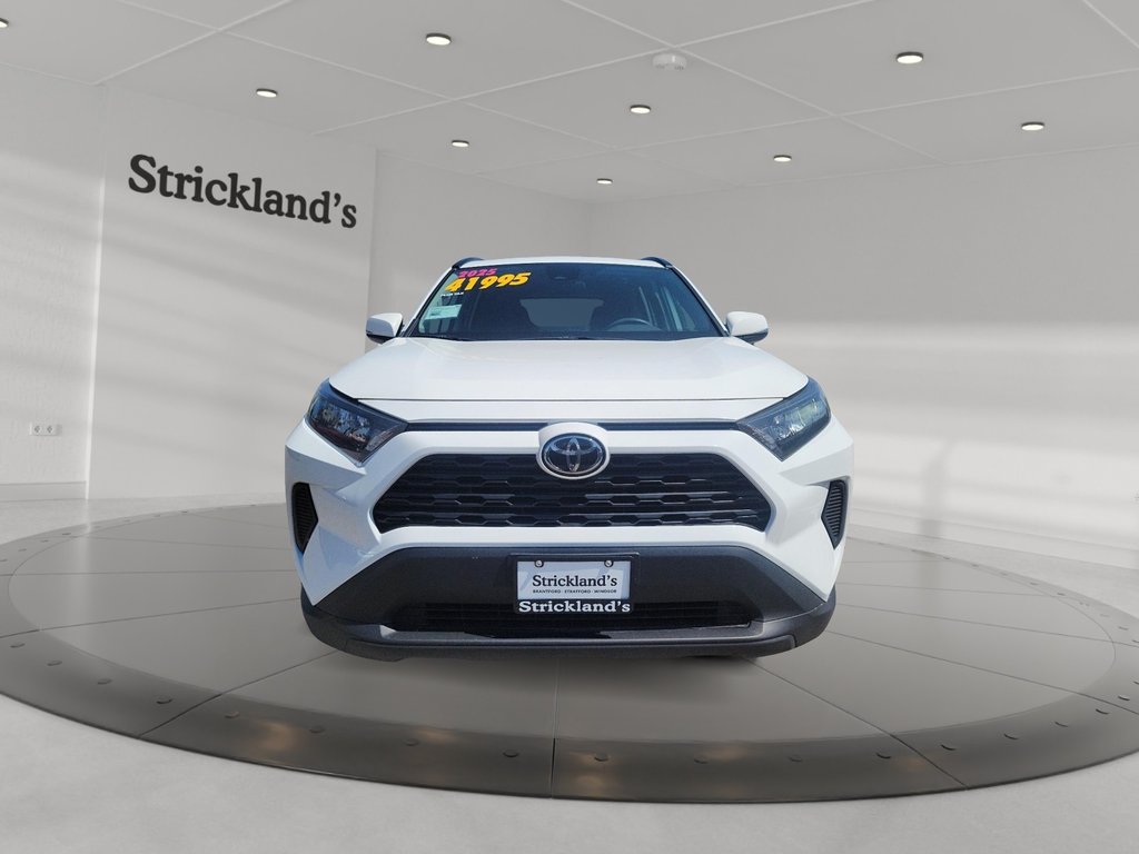 2025 Toyota RAV4 Hybrid LE AWD in Brantford, Ontario - 2 - w1024h768px