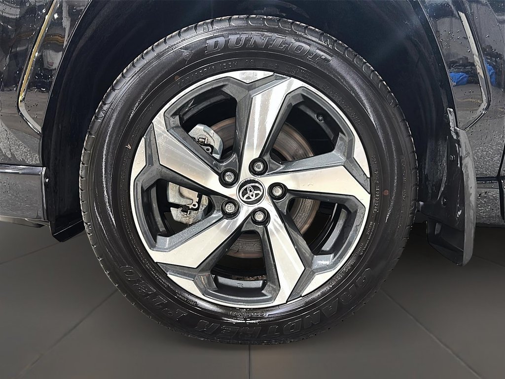 2024 Toyota RAV4 Plug-in Hybrid SE AWD in Brantford, Ontario - 7 - w1024h768px