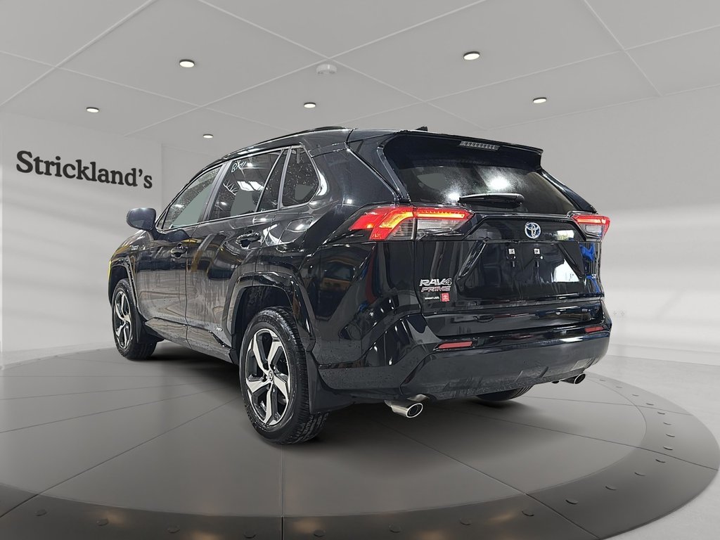 2024 Toyota RAV4 Plug-in Hybrid SE AWD in Brantford, Ontario - 4 - w1024h768px