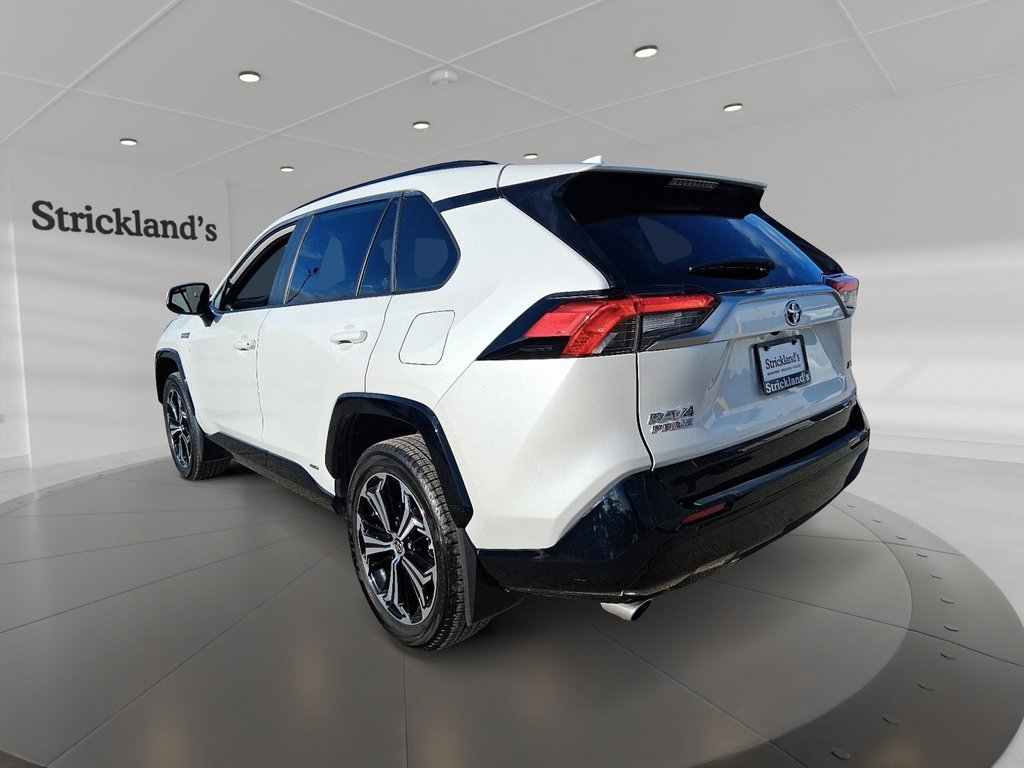 2024 Toyota RAV4 Plug-in Hybrid XSE AWD in Brantford, Ontario - 4 - w1024h768px
