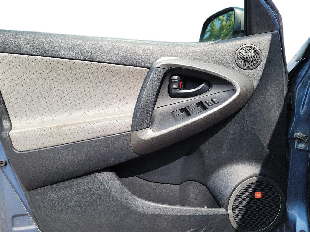 2010 Toyota RAV4 LIMITED 4A in Brantford, Ontario - 10 - w1024h768px