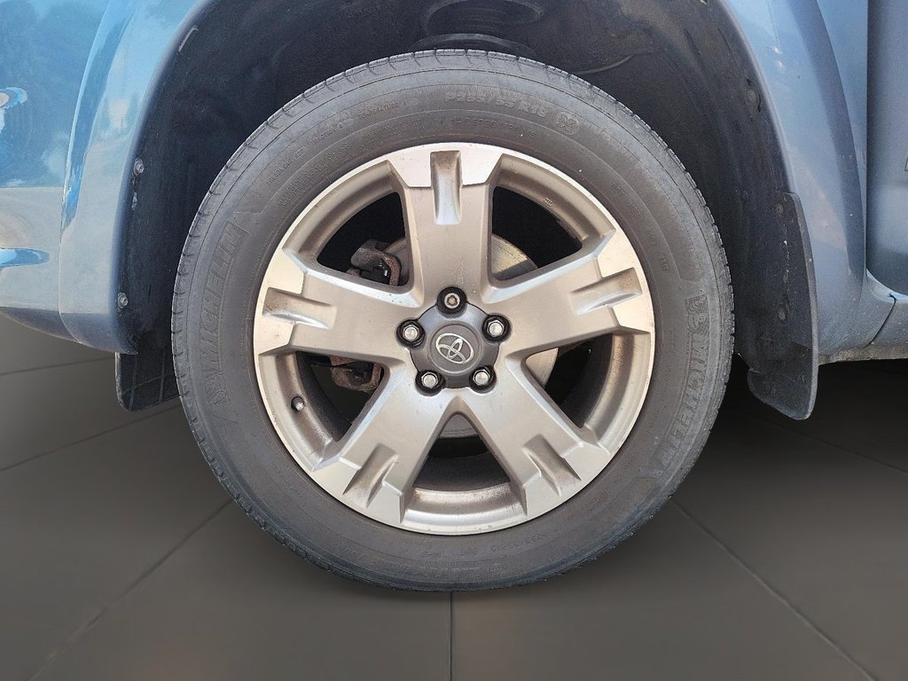 2010 Toyota RAV4 LIMITED 4A in Brantford, Ontario - 7 - w1024h768px