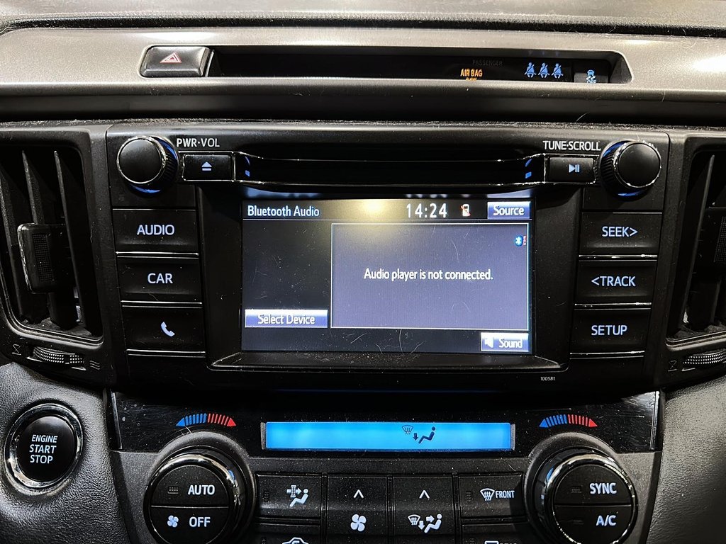 2018 Toyota RAV4 FWD XLE in Brantford, Ontario - 17 - w1024h768px