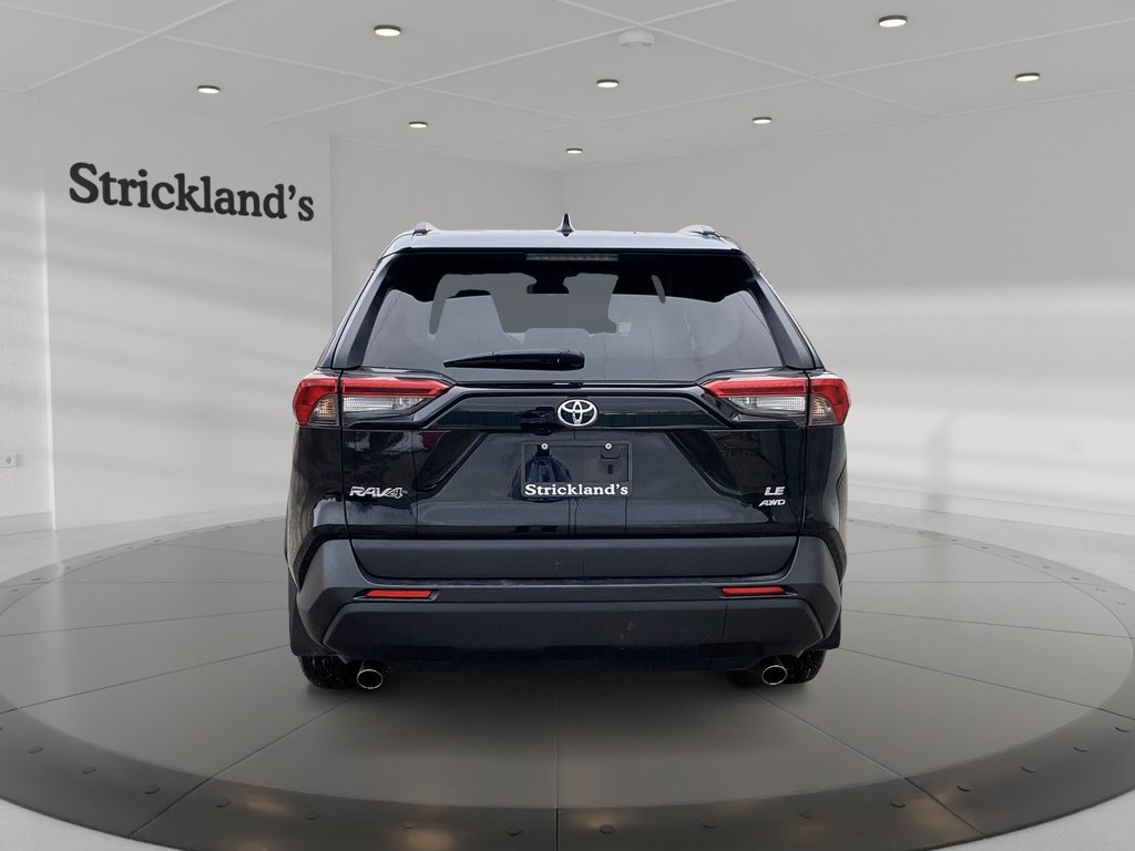 2021  RAV4 LE AWD in Brantford, Ontario - 3 - w1024h768px