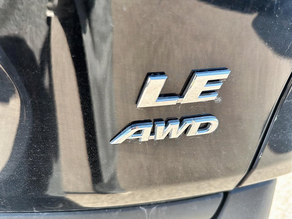 2022 Toyota RAV4 LE AWD in Stratford, Ontario - 15 - w1024h768px