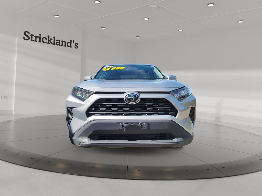 2025 Toyota RAV4 LE AWD in Brantford, Ontario - 2 - w1024h768px
