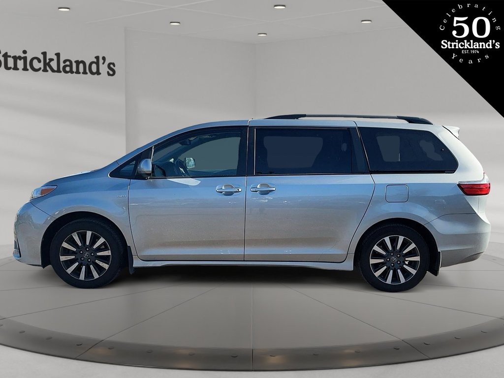 2020  Sienna LE AWD 7-Passenger V6 in Brantford, Ontario - 5 - w1024h768px