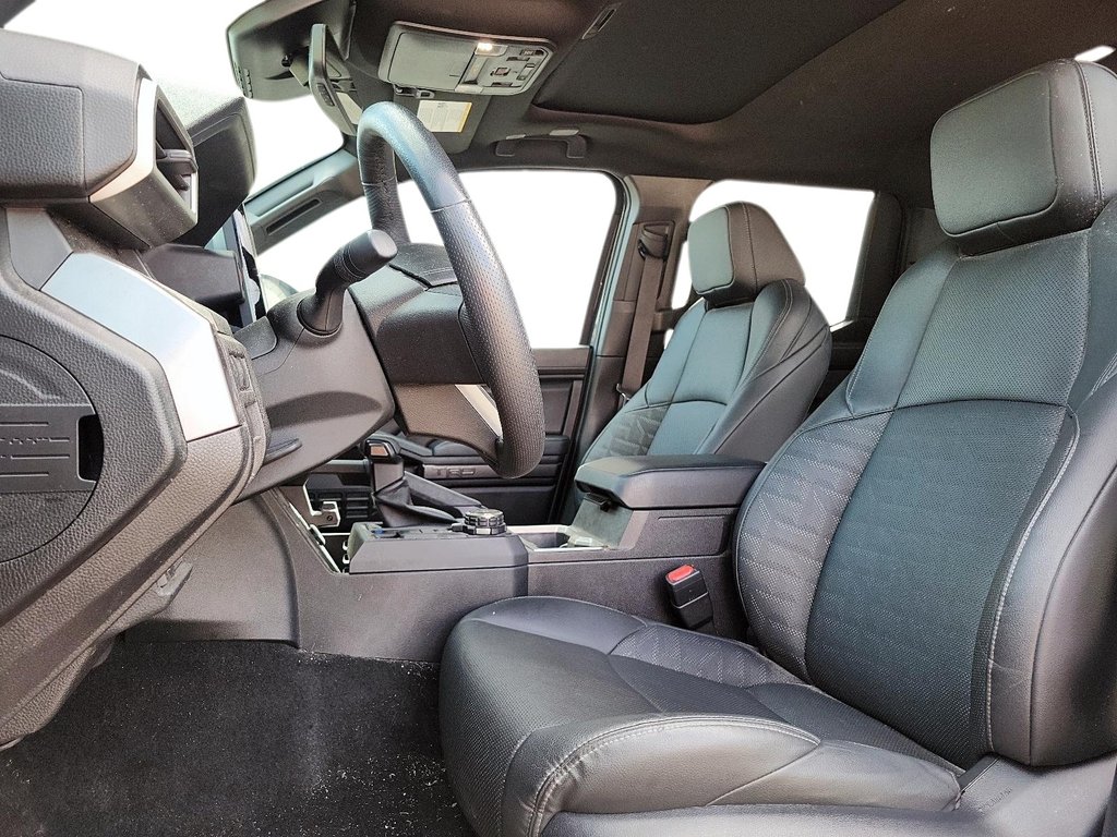 2025 Toyota Tacoma 4X4 Tacoma Double Cab AT in Brantford, Ontario - 7 - w1024h768px