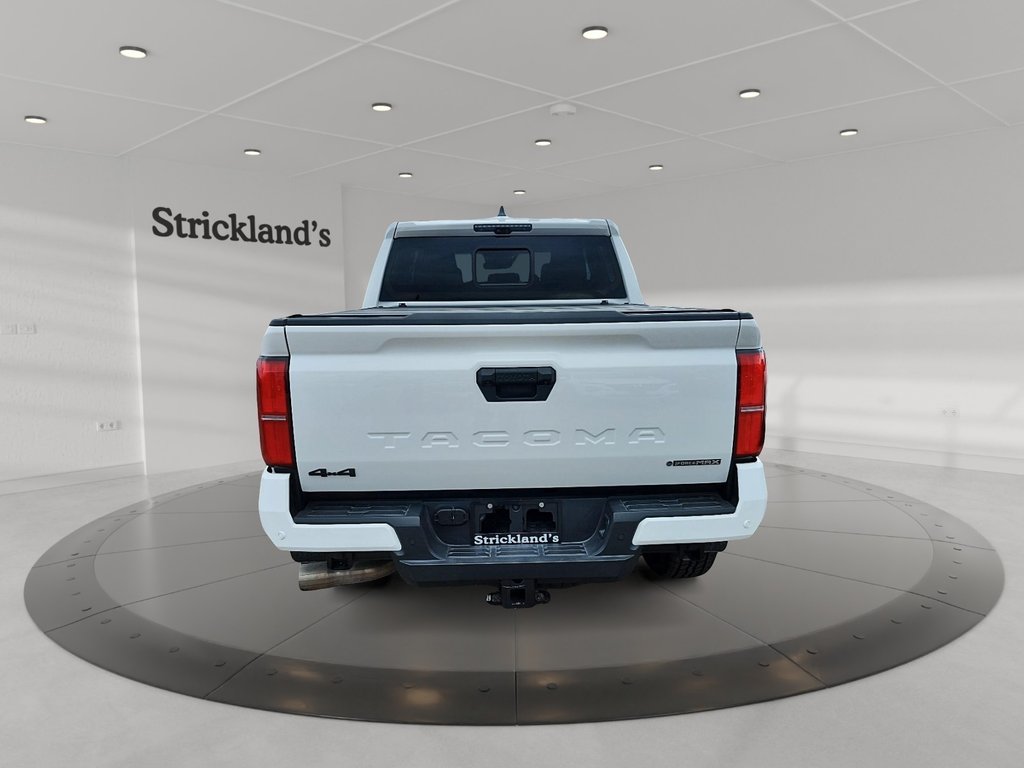 2025 Toyota TACOMA HYBRID Tacoma HV Double Cab in Stratford, Ontario - 3 - w1024h768px