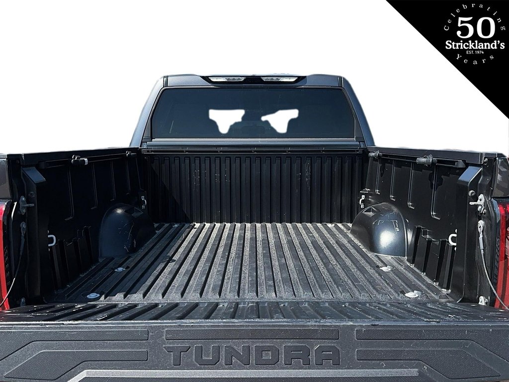 2023  TUNDRA 4X4 CrewMax SR in Stratford, Ontario - 12 - w1024h768px