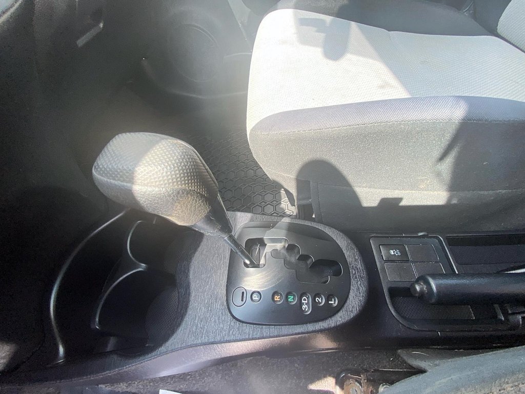 2013 Toyota Yaris 3 Dr CE Hatchback 4A in Stratford, Ontario - 13 - w1024h768px