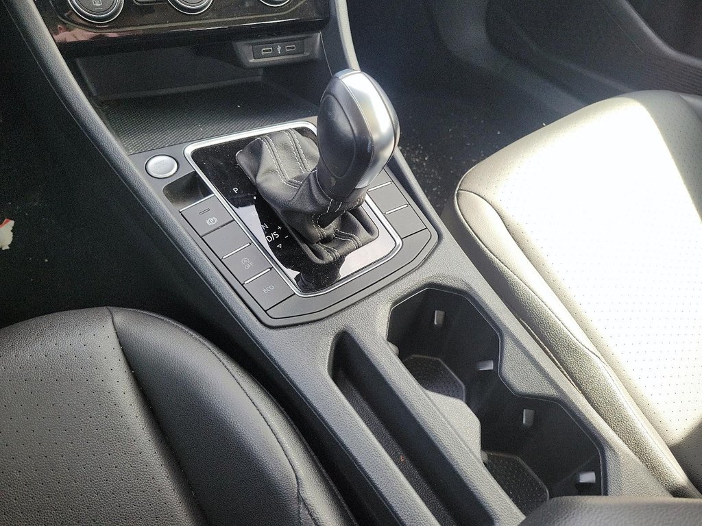 2021 Volkswagen Jetta Execline 1.4T 8sp at w/Tip in Brantford, Ontario - 15 - w1024h768px