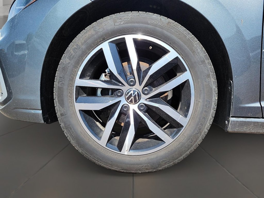 2025 Volkswagen Jetta Comfortline Auto in Brantford, Ontario - 7 - w1024h768px