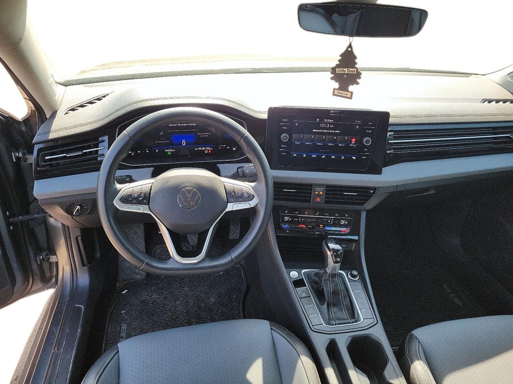2025 Volkswagen Jetta Comfortline Auto in Brantford, Ontario - 9 - w1024h768px