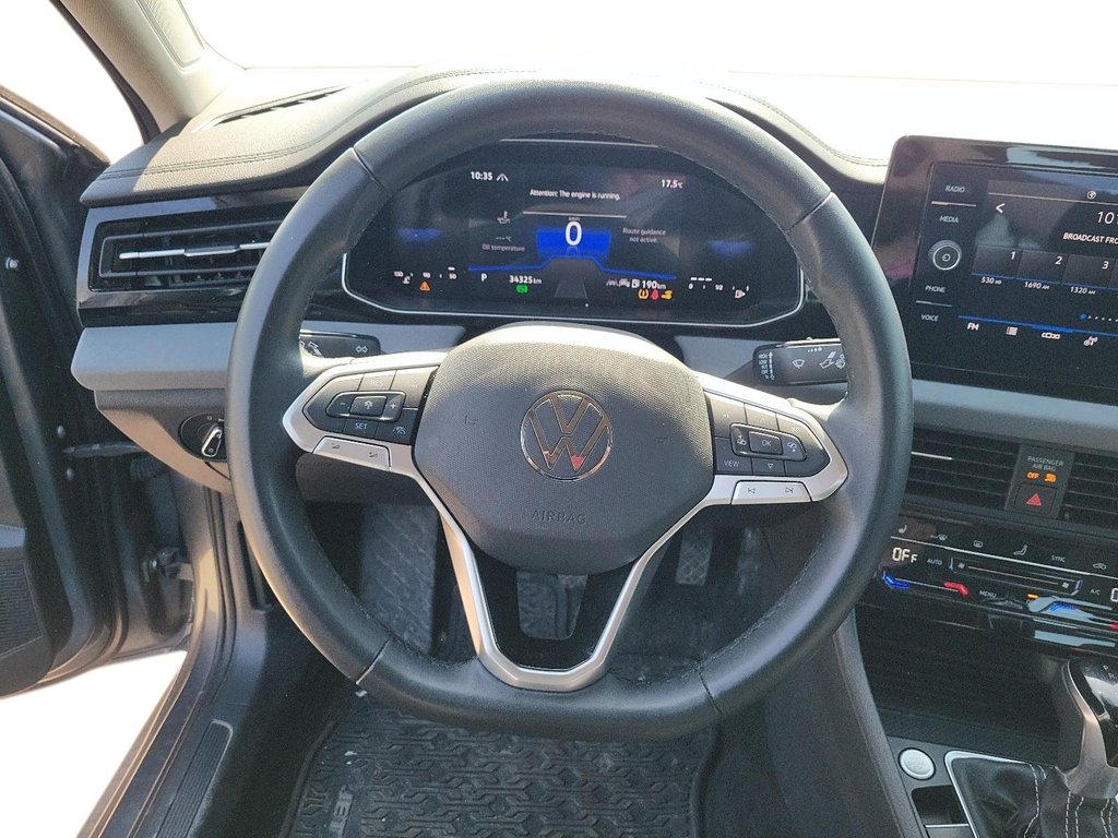 2025 Volkswagen Jetta Comfortline Auto in Brantford, Ontario - 11 - w1024h768px