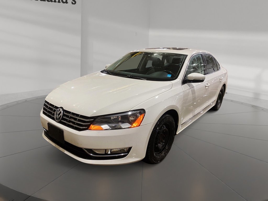 2014 Volkswagen Passat Comfortline 2.5 6sp at w/ Tip in Brantford, Ontario - 1 - w1024h768px