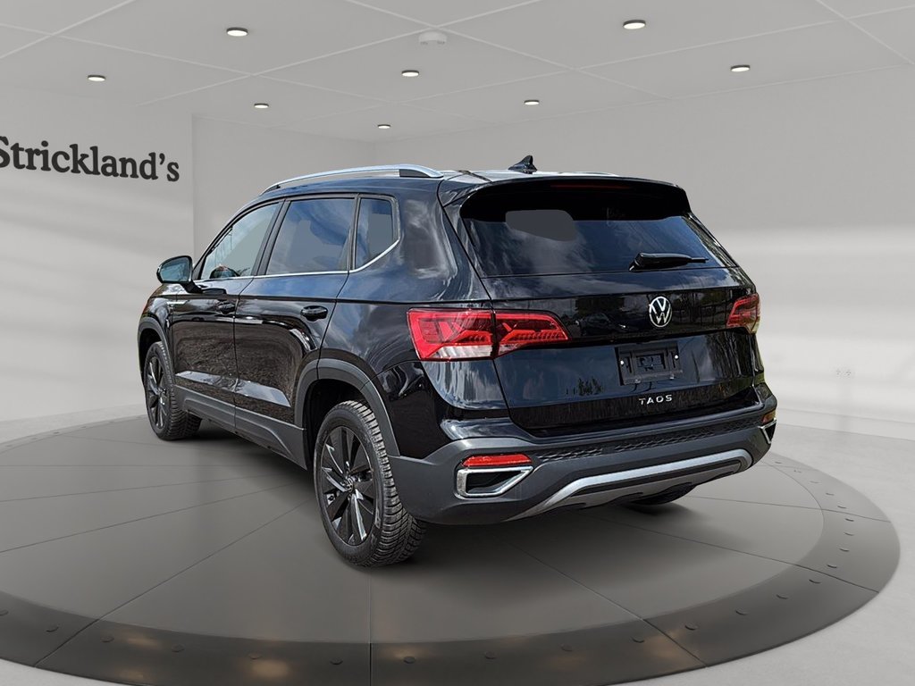 2024 Volkswagen Taos Comfortline 1.5T 8sp w/ Tip FWD in Brantford, Ontario - 4 - w1024h768px