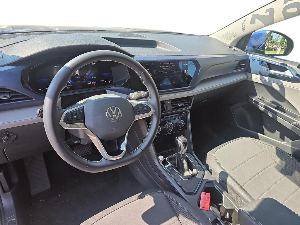 2024 Volkswagen Taos Comfortline 1.5T 8sp w/ Tip FWD in Brantford, Ontario - 9 - w1024h768px
