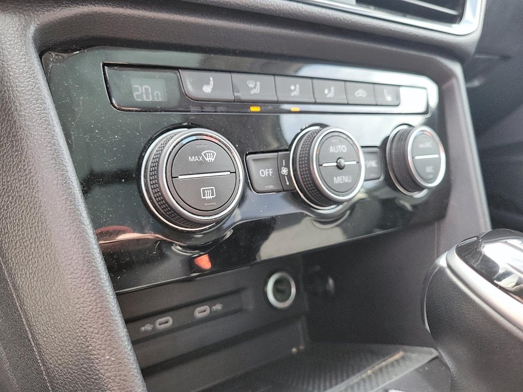 2024 Volkswagen Taos Comfortline 1.5T 8sp w/ Tip FWD in Brantford, Ontario - 19 - w1024h768px