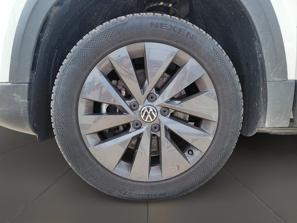 2024 Volkswagen Taos Comfortline 1.5T 8sp w/ Tip FWD in Brantford, Ontario - 7 - w1024h768px