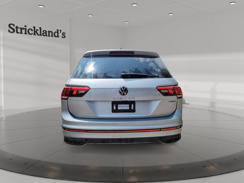 2023 Volkswagen Tiguan Comfortline R-Line Black 2.0T 8sp at w/Tip 4M in Brantford, Ontario - 3 - w1024h768px