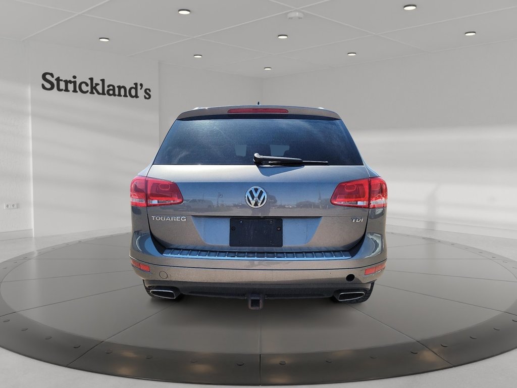 2014 Volkswagen Touareg Comfortline 3.0 TDI 8sp at Tip 4M in Brantford, Ontario - 3 - w1024h768px