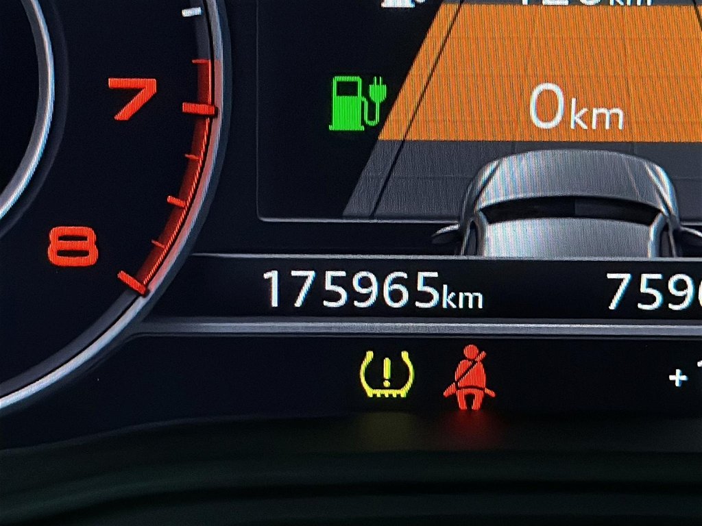 2020 Audi Q5 S TRNC in Stratford, Ontario - 12 - w1024h768px