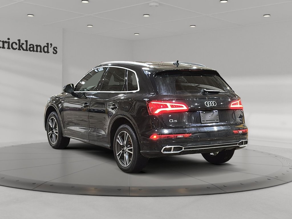2020 Audi Q5 S TRNC in Stratford, Ontario - 4 - w1024h768px